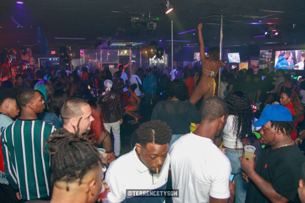 Fine Girl Friday Cocktails Showbar Jacksonville Terrence Tyson